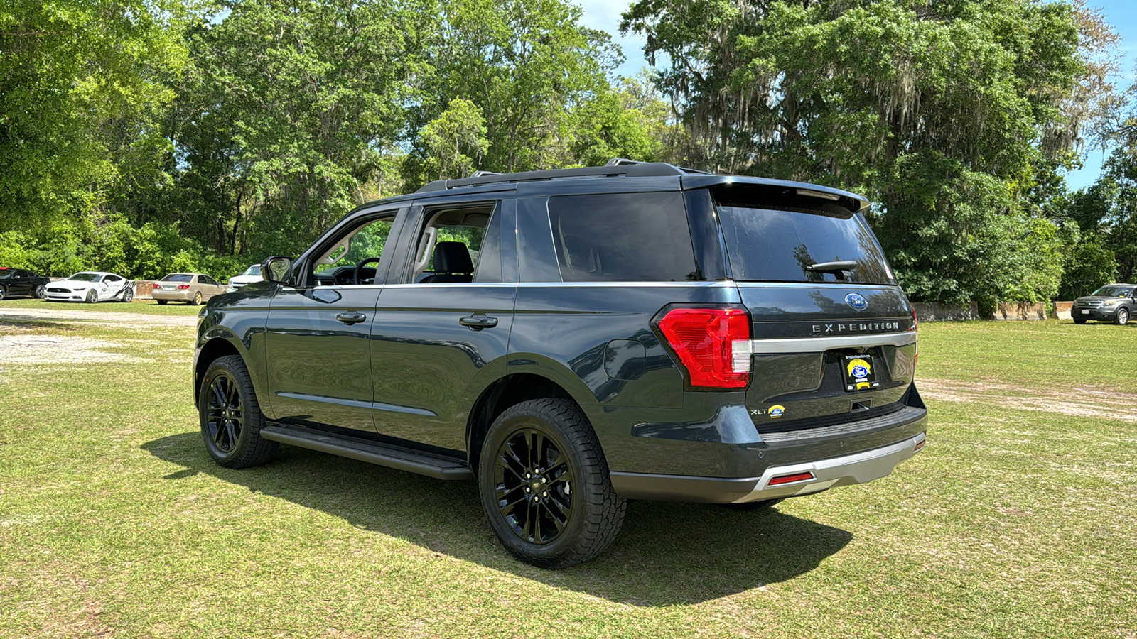 2024 Ford Expedition XLT 4