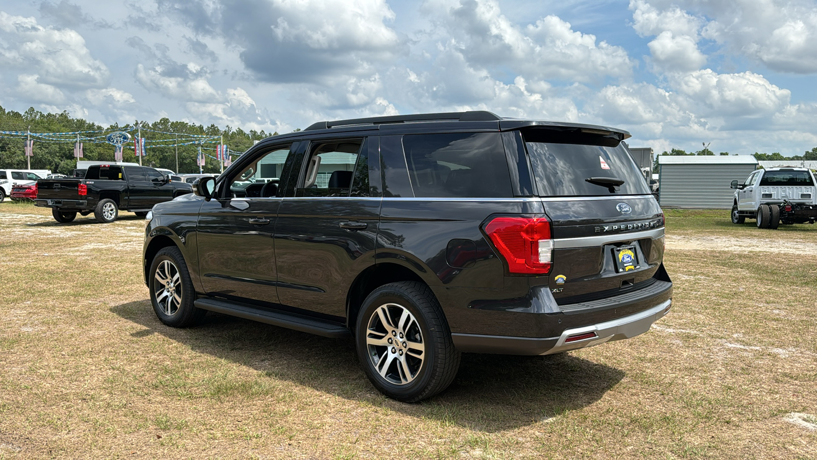 2024 Ford Expedition XLT 4