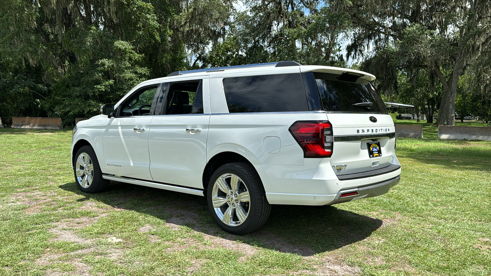 2024 Ford Expedition Max Platinum 4