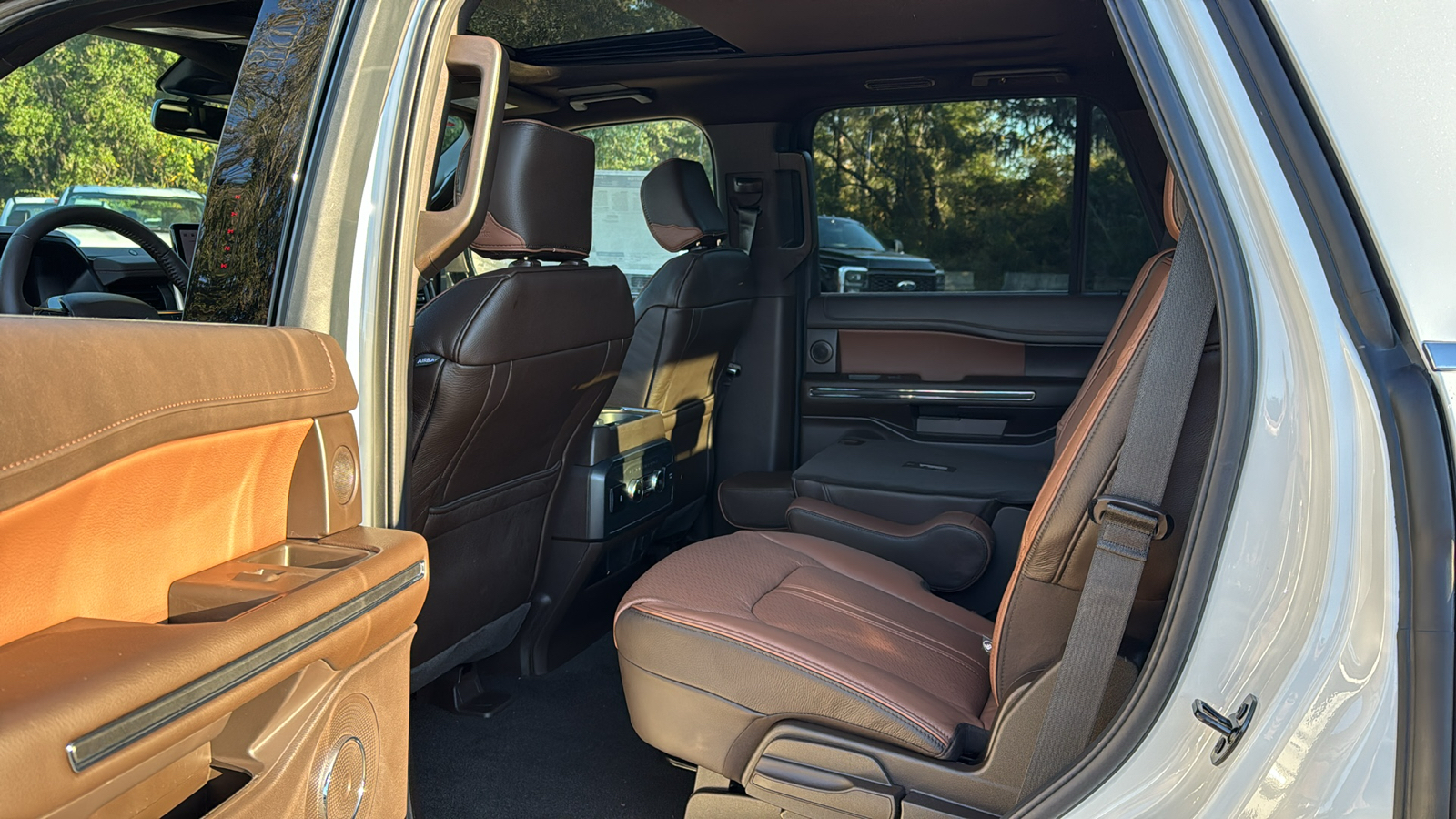 2024 Ford Expedition King Ranch 19