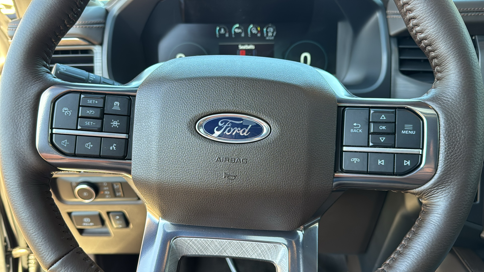 2024 Ford Expedition King Ranch 24