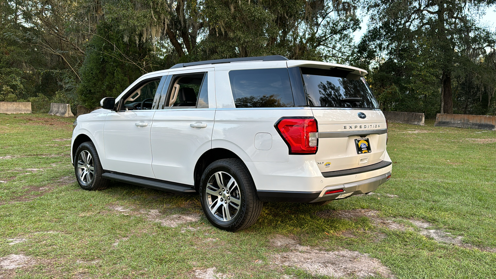 2024 Ford Expedition XLT 4