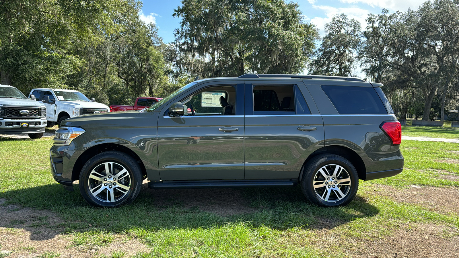 2024 Ford Expedition XLT 3