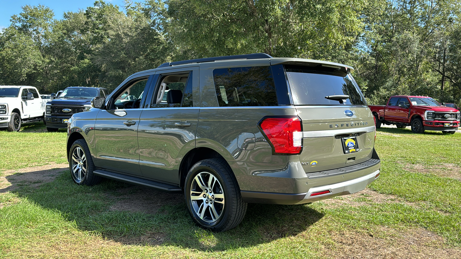 2024 Ford Expedition XLT 4