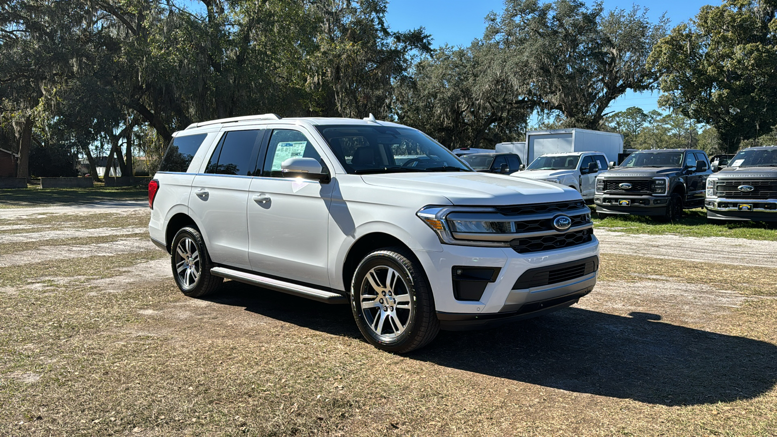 2024 Ford Expedition XLT 1