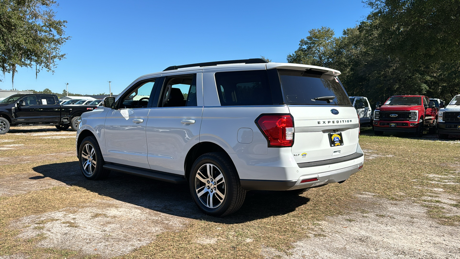 2024 Ford Expedition XLT 4