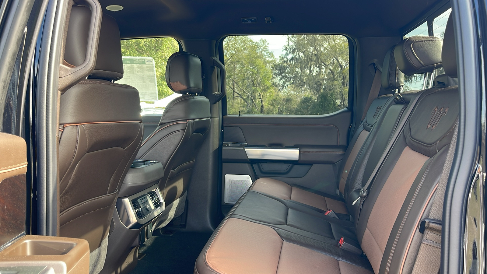 2024 Ford F-350SD King Ranch 18