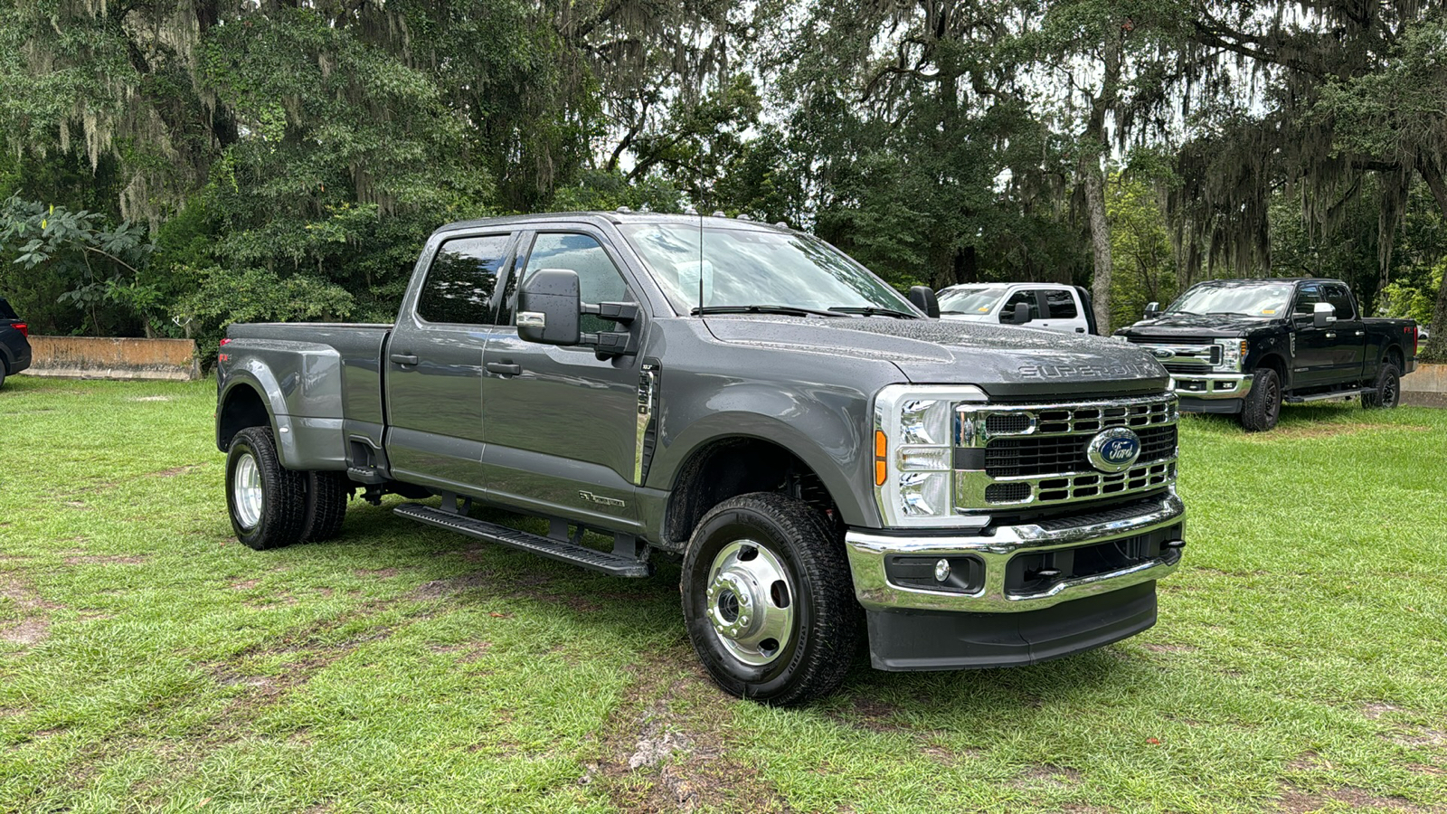 2024 Ford F-350SD XLT 1