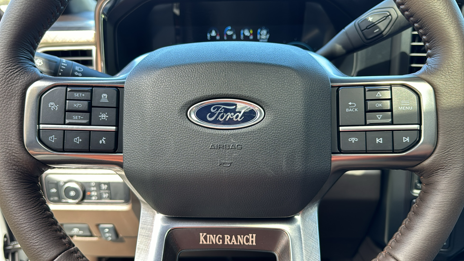 2024 Ford F-350SD King Ranch 26