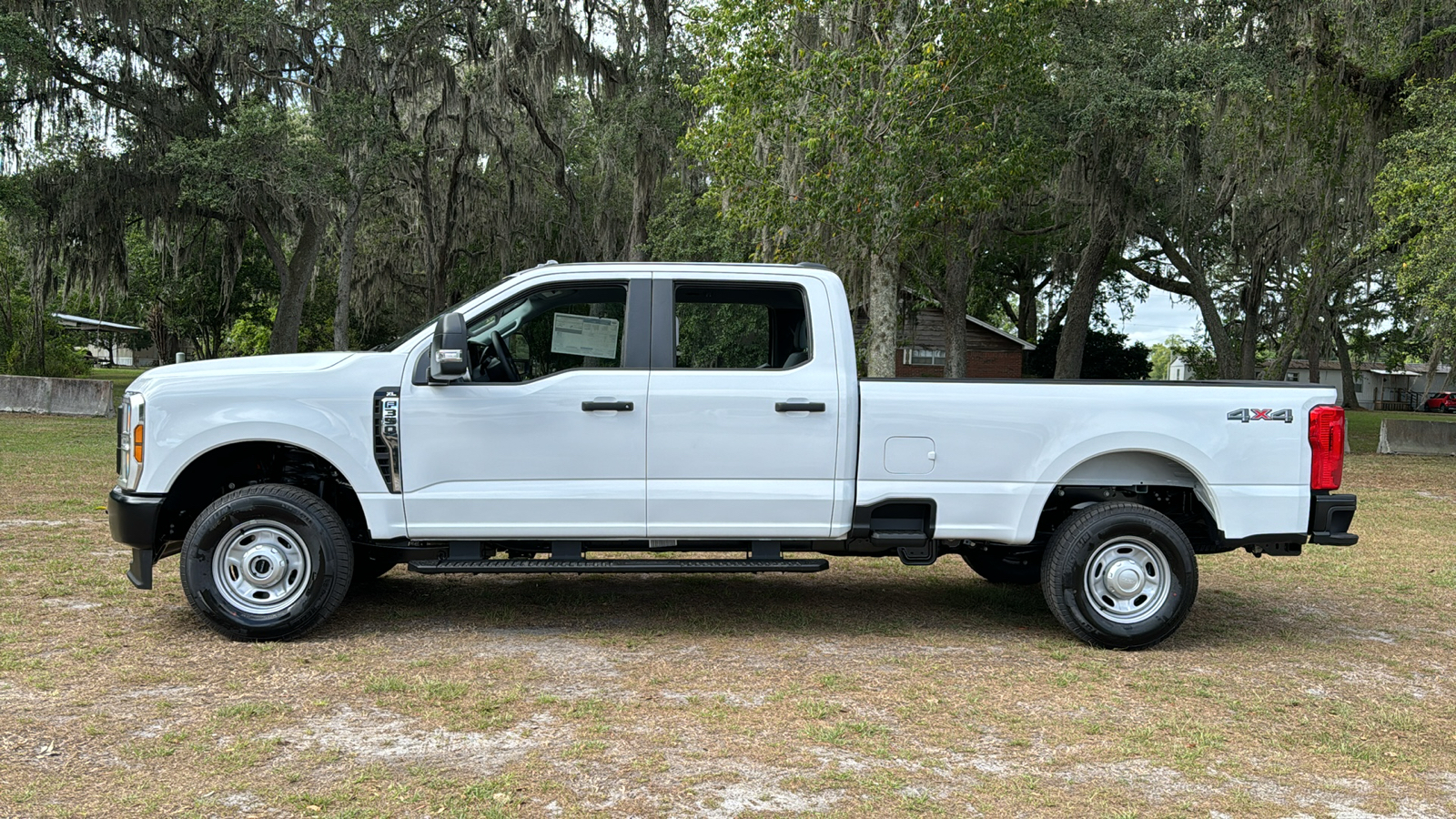 2024 Ford F-350SD XL 3