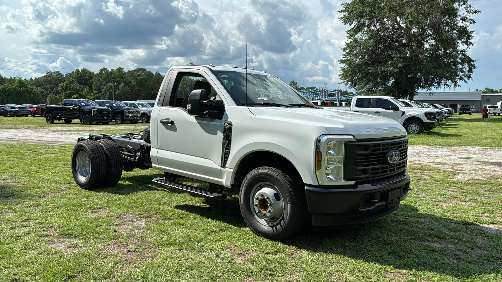 2024 Ford F-350SD XL 1