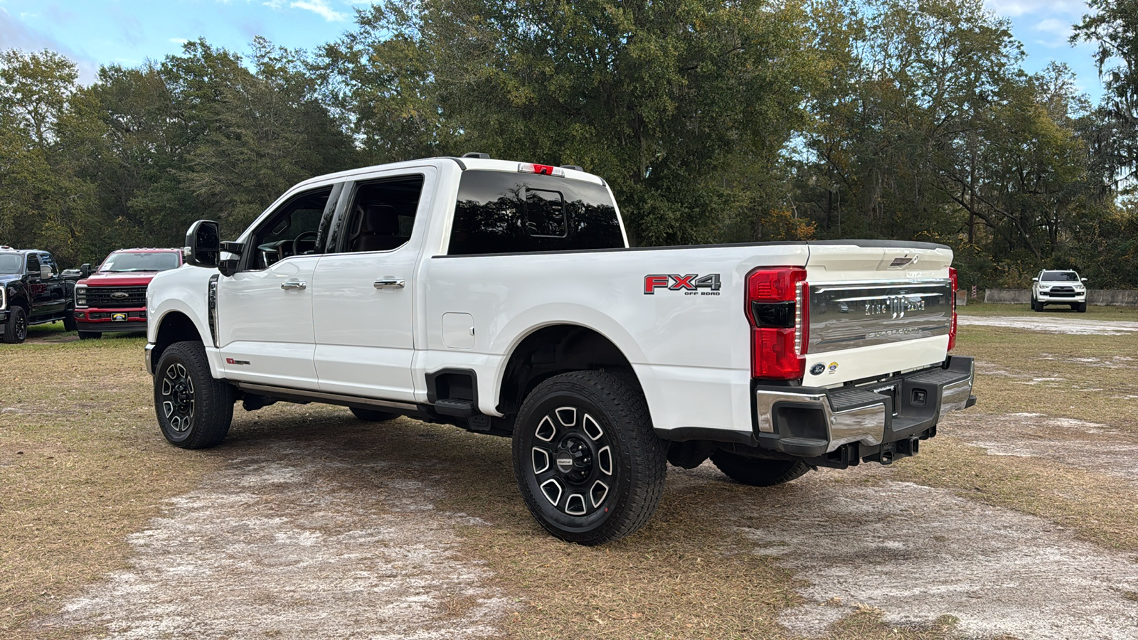 2024 Ford F-350SD King Ranch 3