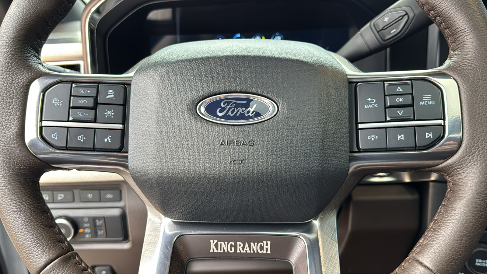 2024 Ford F-350SD King Ranch 25