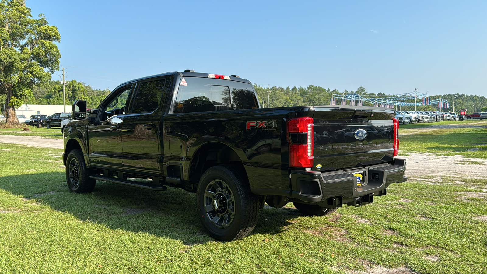 2024 Ford F-350SD Lariat 4