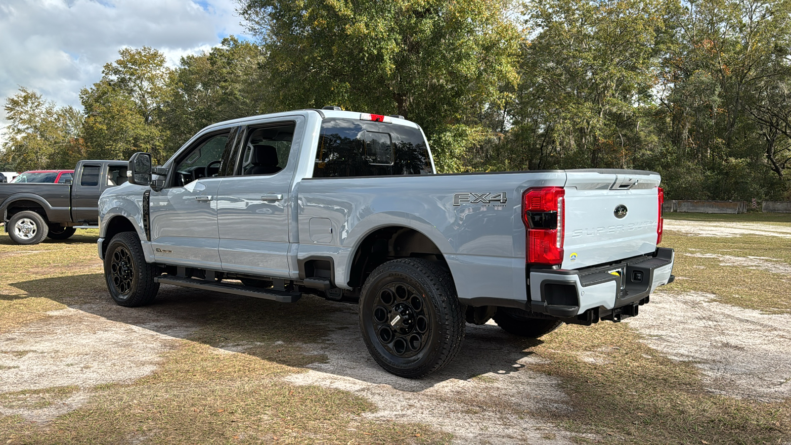 2024 Ford F-350SD Lariat 4