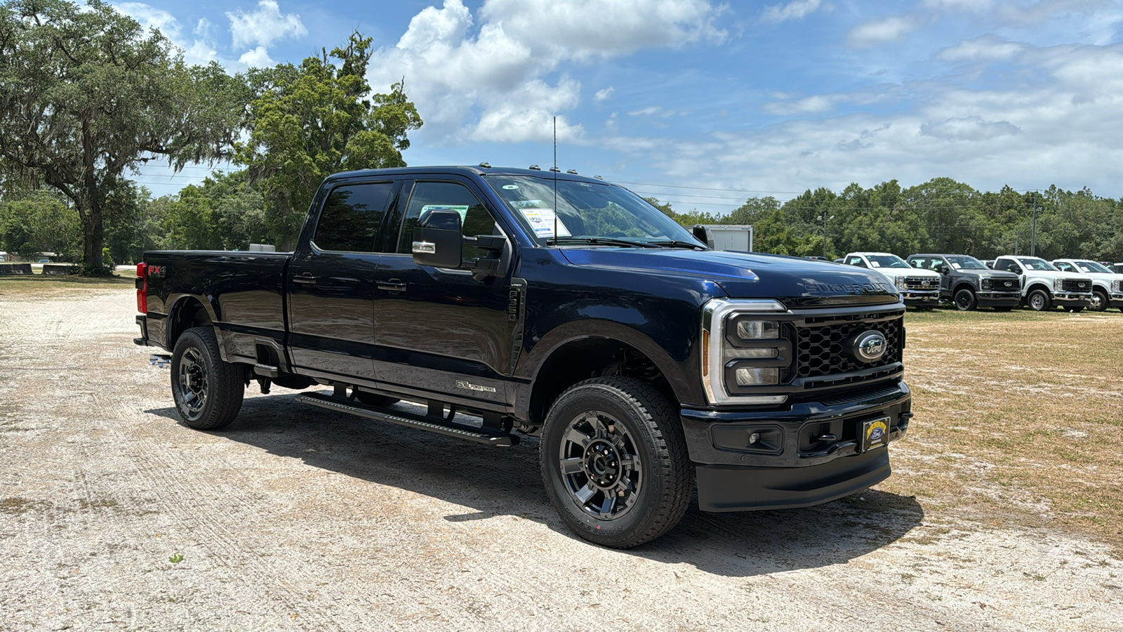 2024 Ford F-350SD Lariat 1