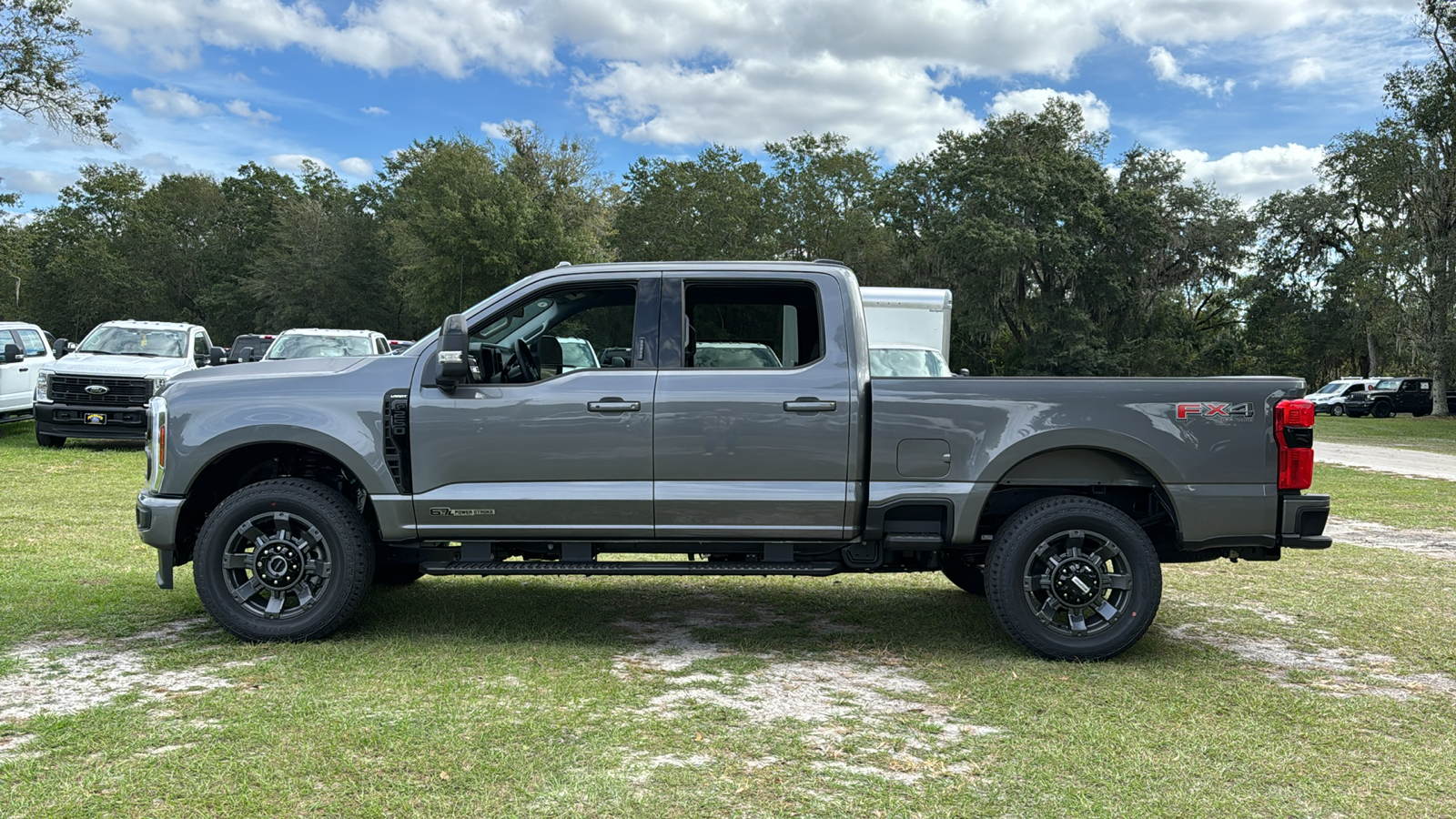 2024 Ford F-250SD Lariat 3