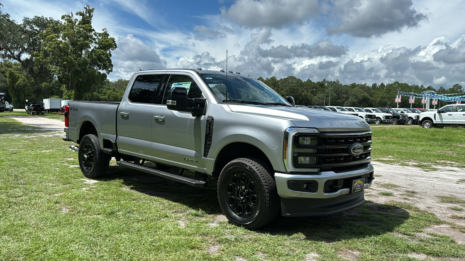 2024 Ford F-350SD Lariat 1