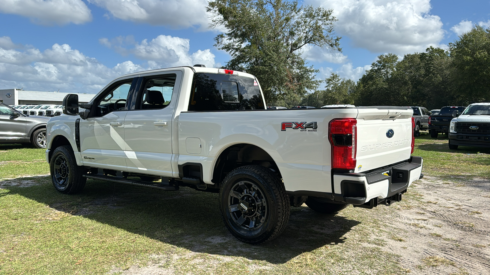 2024 Ford F-350SD Lariat 4