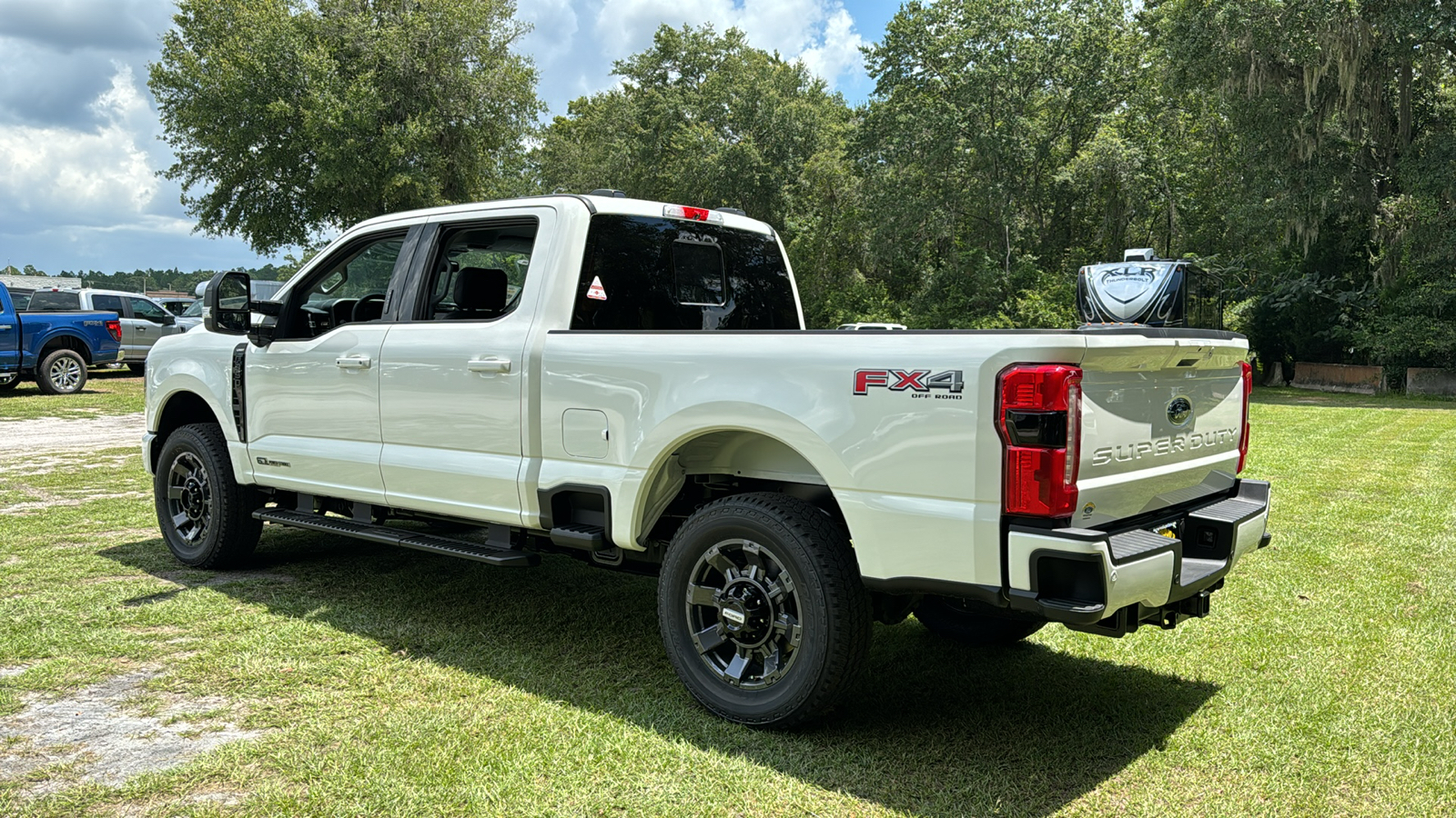 2024 Ford F-350SD Lariat 4