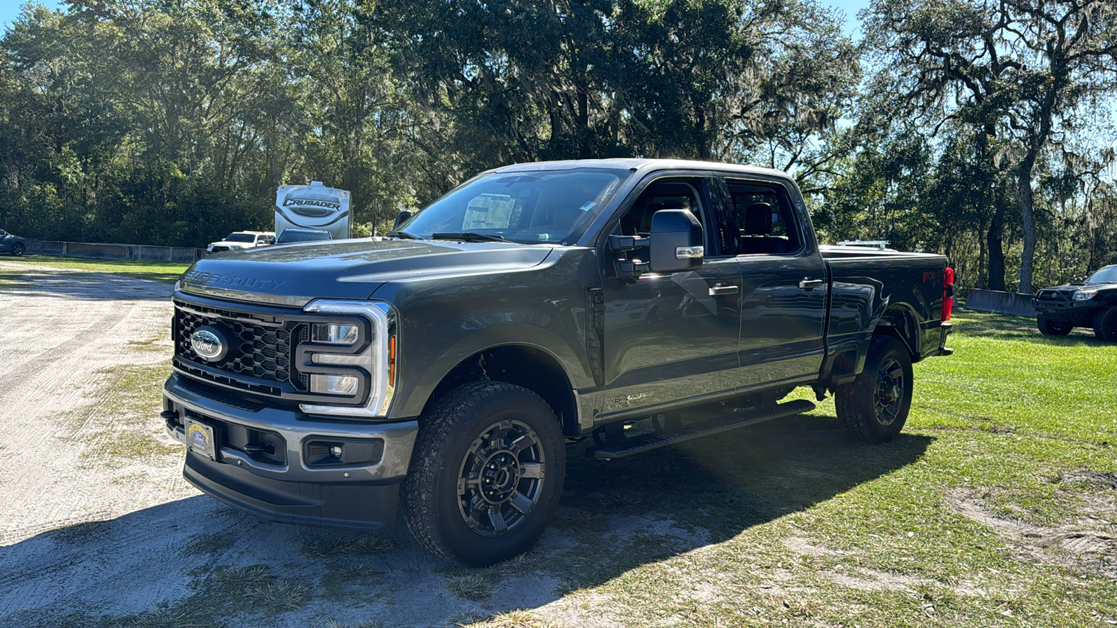 2024 Ford F-250SD Lariat 2