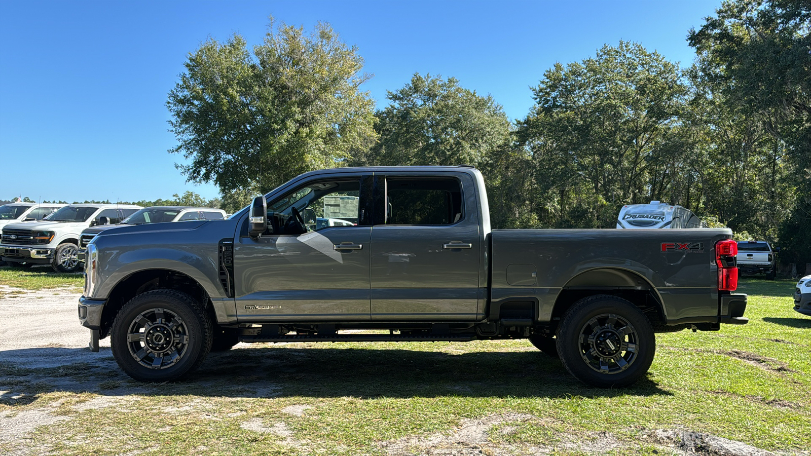 2024 Ford F-250SD Lariat 3