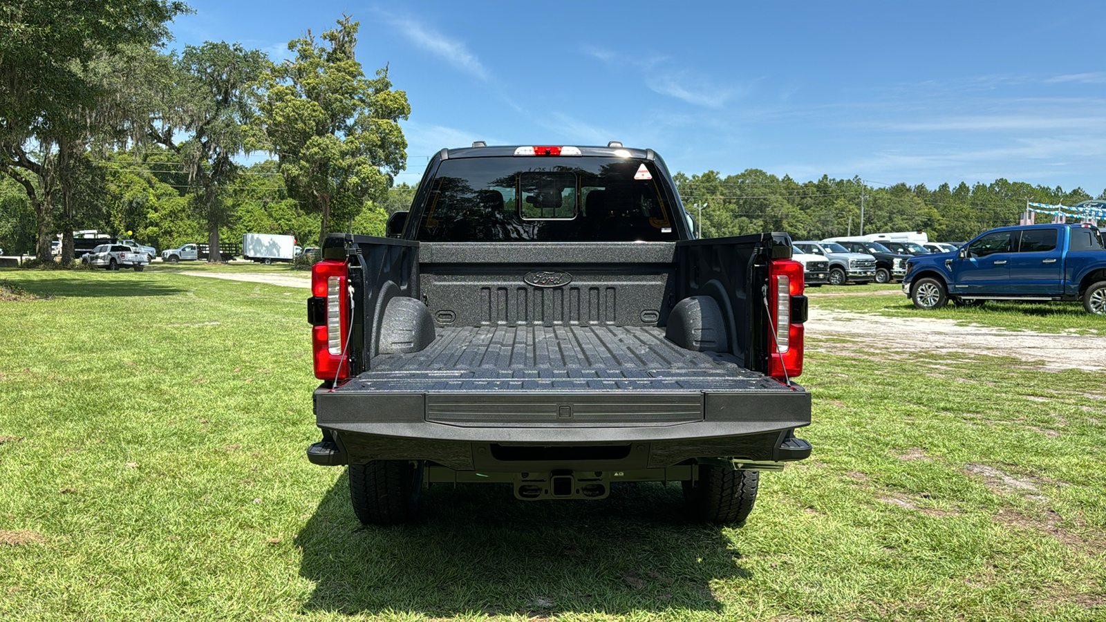 2024 Ford F-350SD Lariat 6