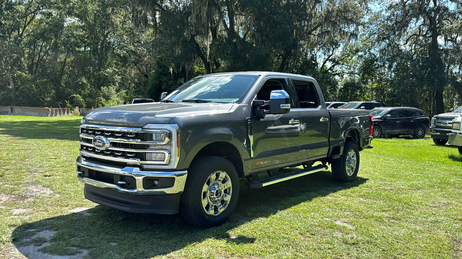 2024 Ford F-250SD Lariat 2