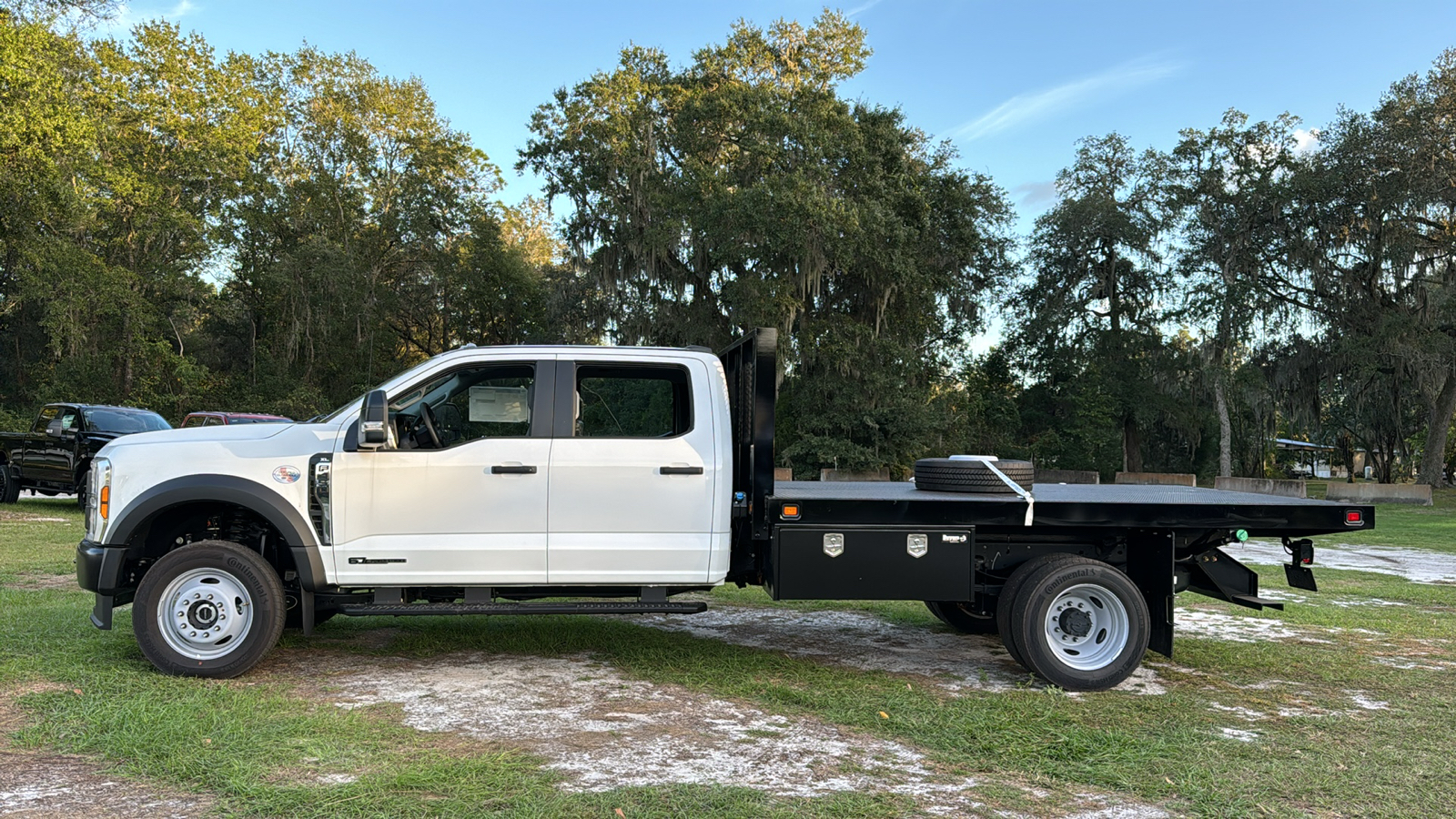 2024 Ford F-450SD XL 3