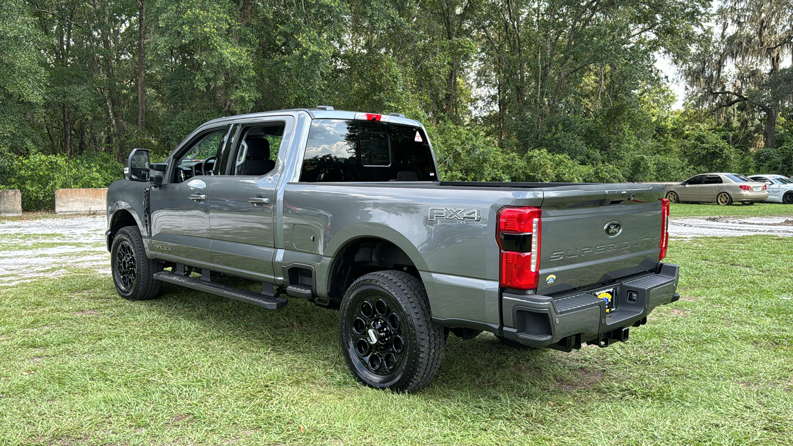 2024 Ford F-350SD Lariat 4