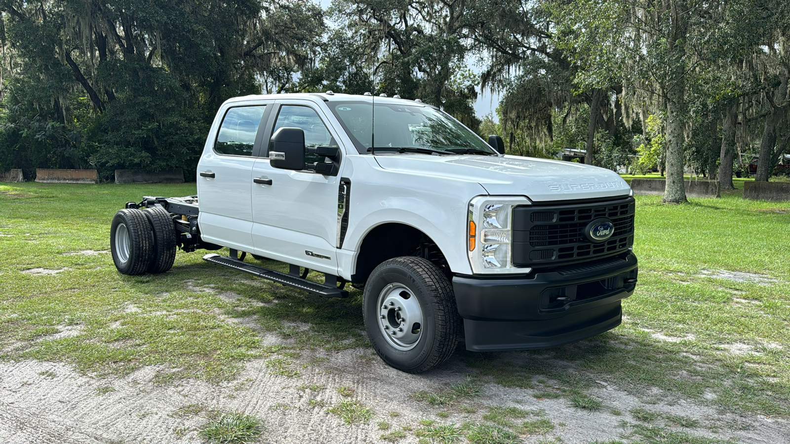 2024 Ford F-350SD XL 1