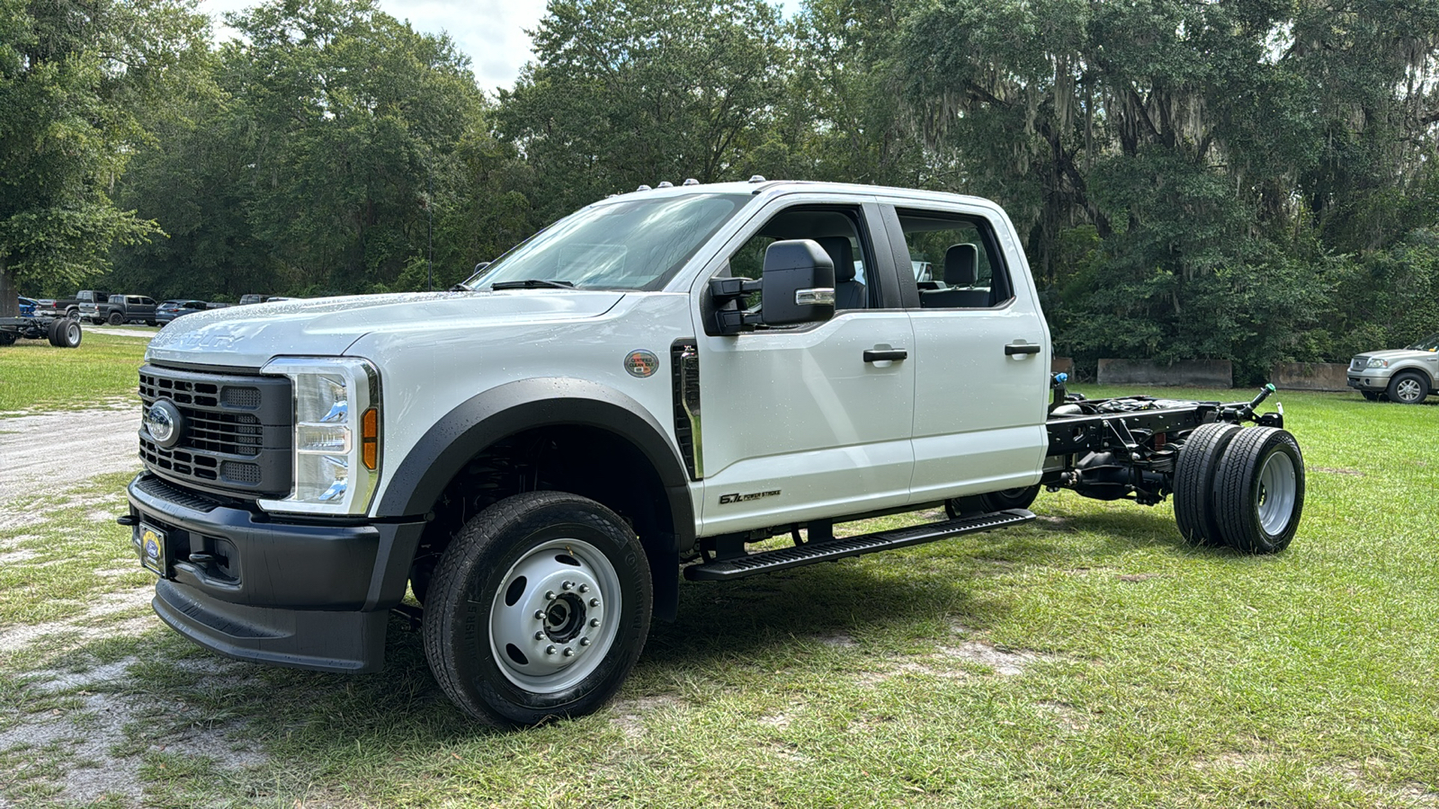 2024 Ford F-550SD XL 2