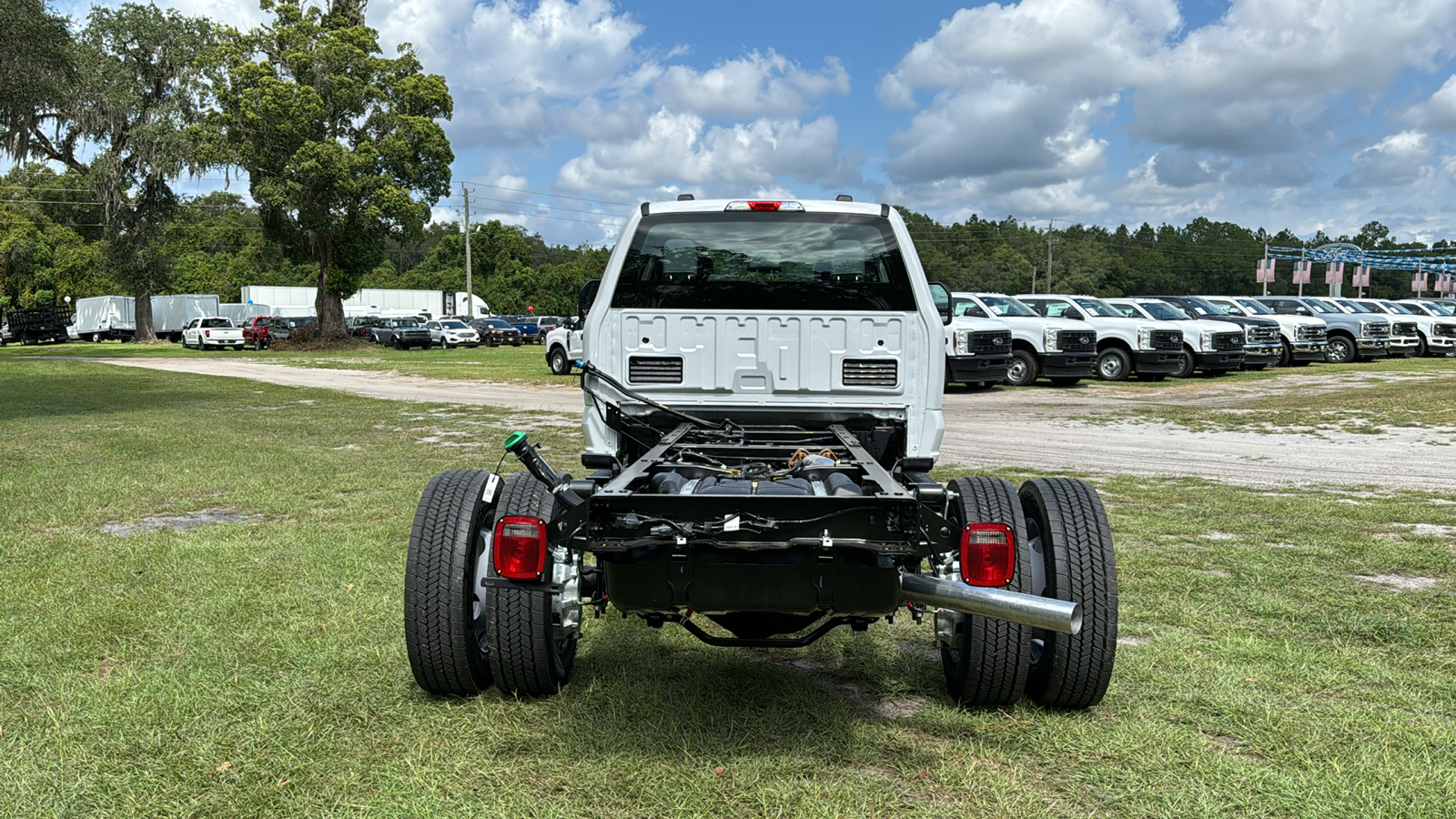 2024 Ford F-550SD XL 5