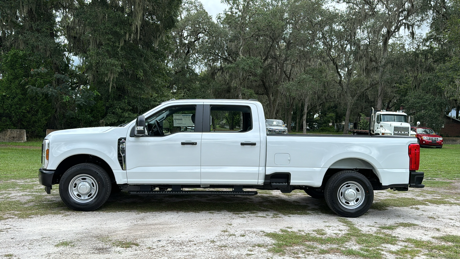 2024 Ford F-250SD XL 3