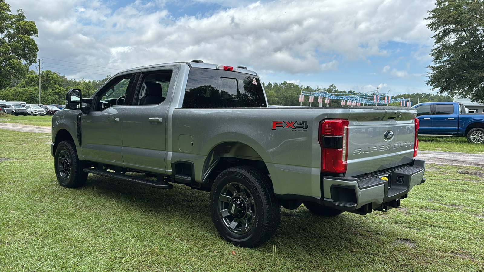 2024 Ford F-350SD Lariat 4