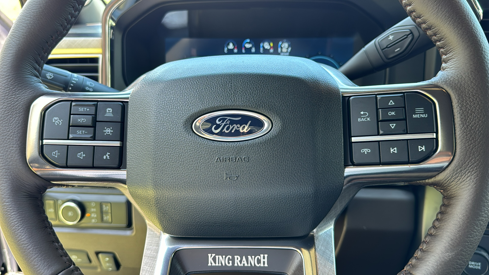 2024 Ford F-250SD King Ranch 24