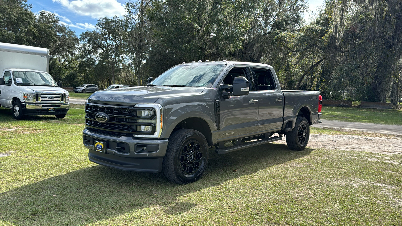 2024 Ford F-250SD Lariat 2