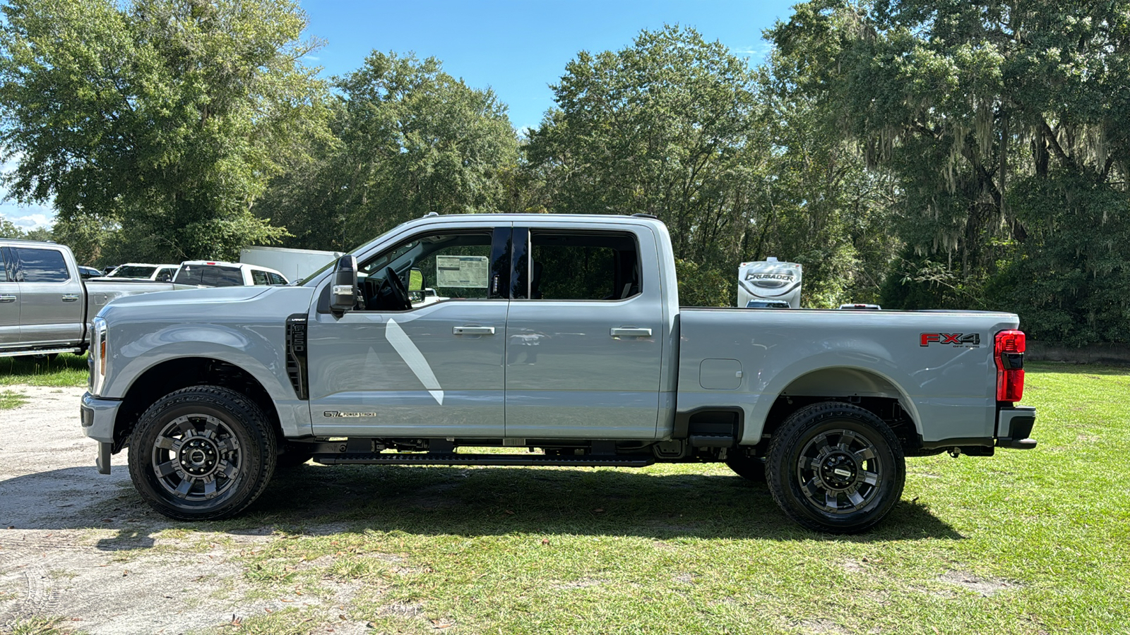 2024 Ford F-250SD Lariat 3