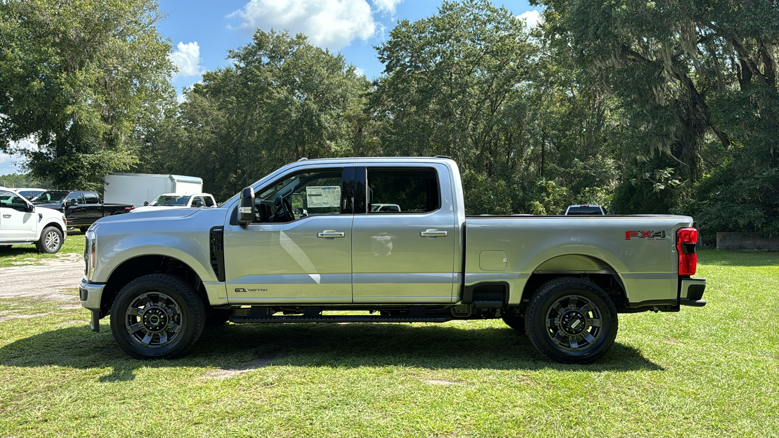 2024 Ford F-250SD Lariat 3