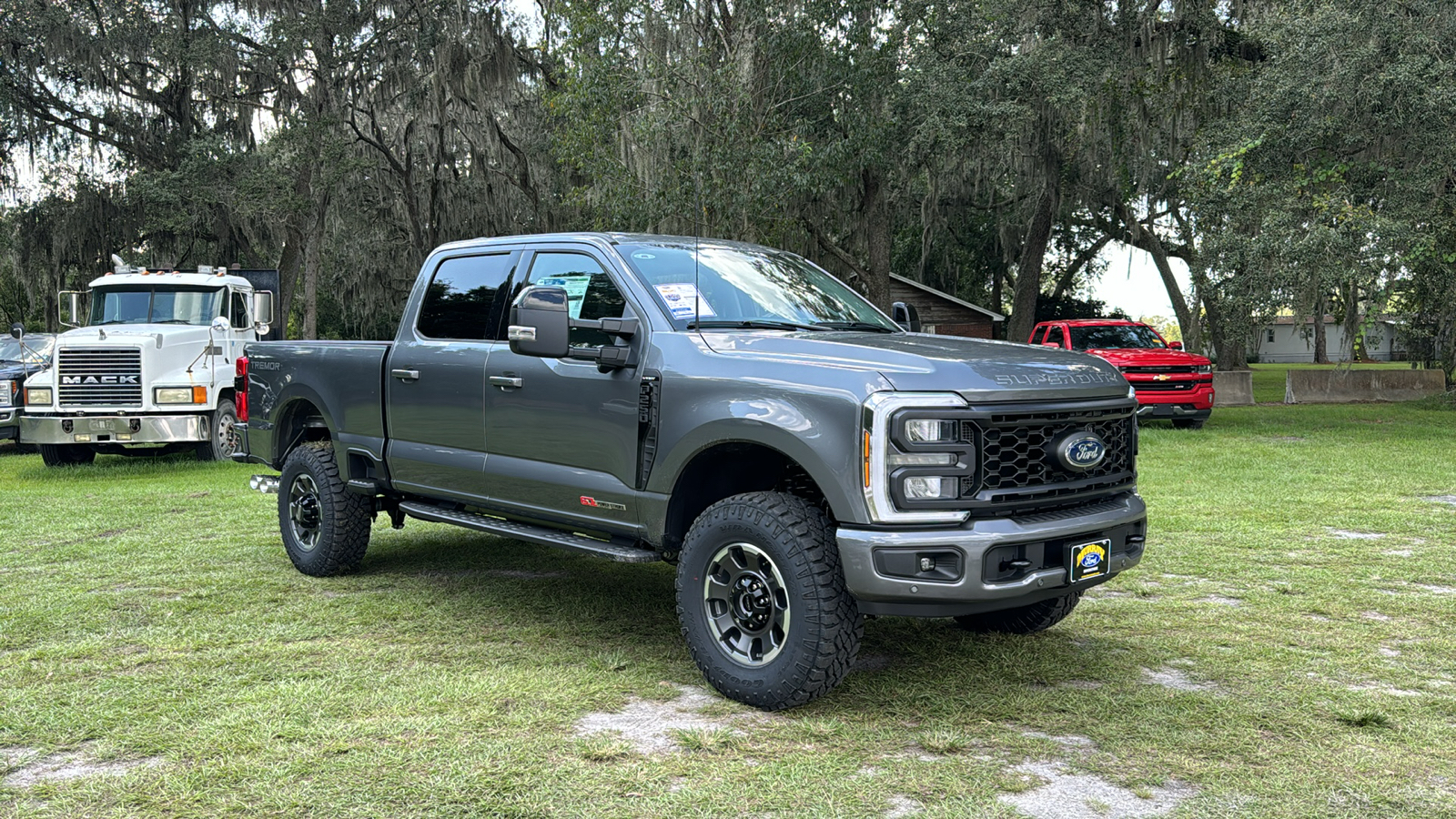 2024 Ford F-250SD Lariat 1