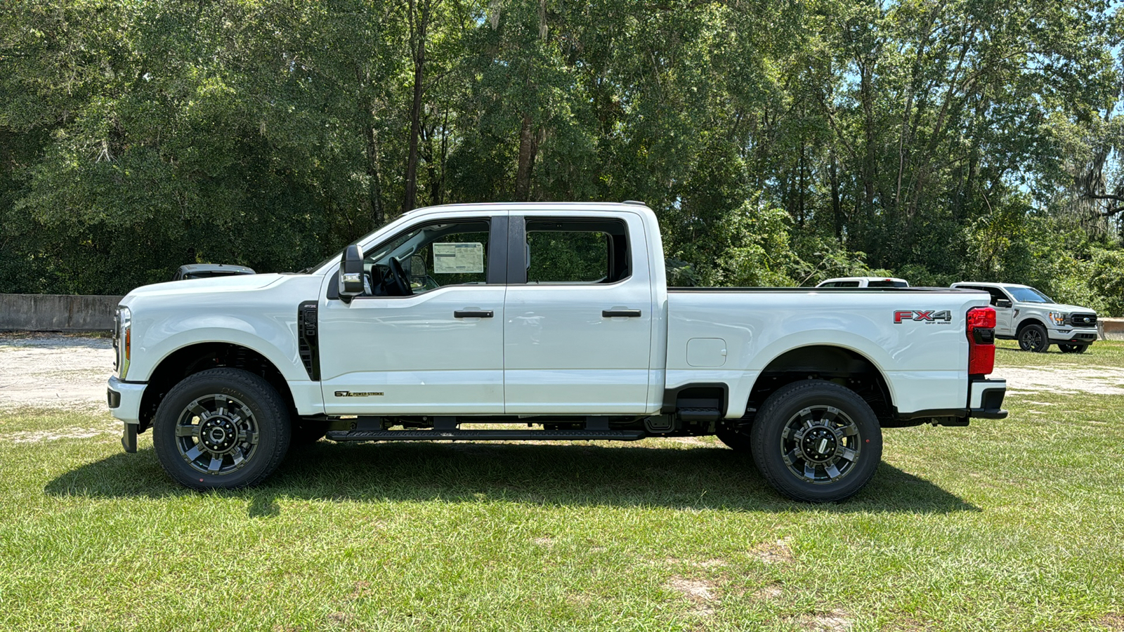 2024 Ford F-350SD XL 3