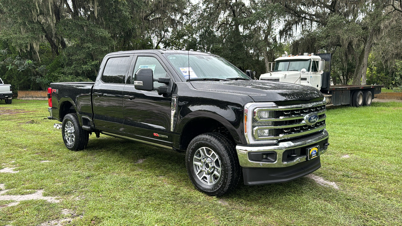 2024 Ford F-350SD Lariat 1