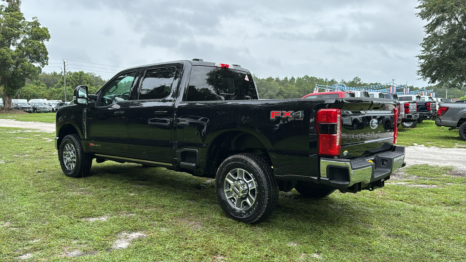 2024 Ford F-350SD Lariat 4