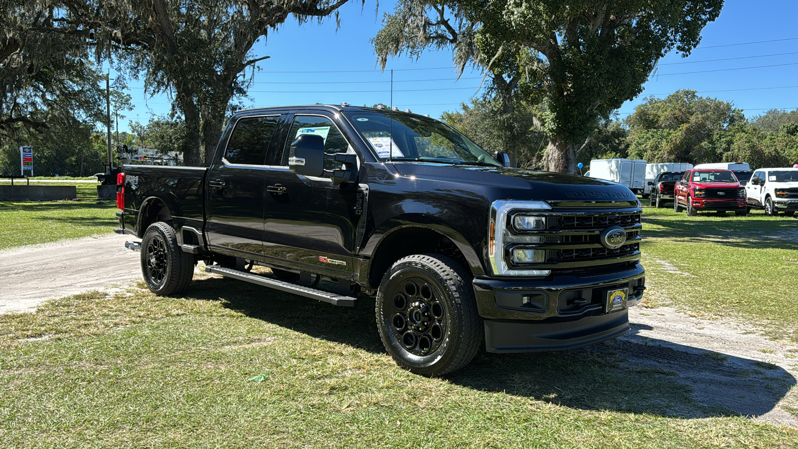 2024 Ford F-350SD Lariat 1