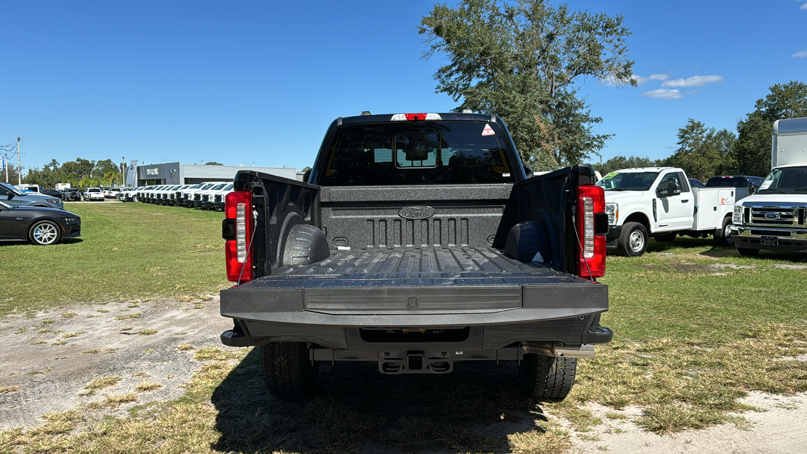 2024 Ford F-350SD Lariat 6