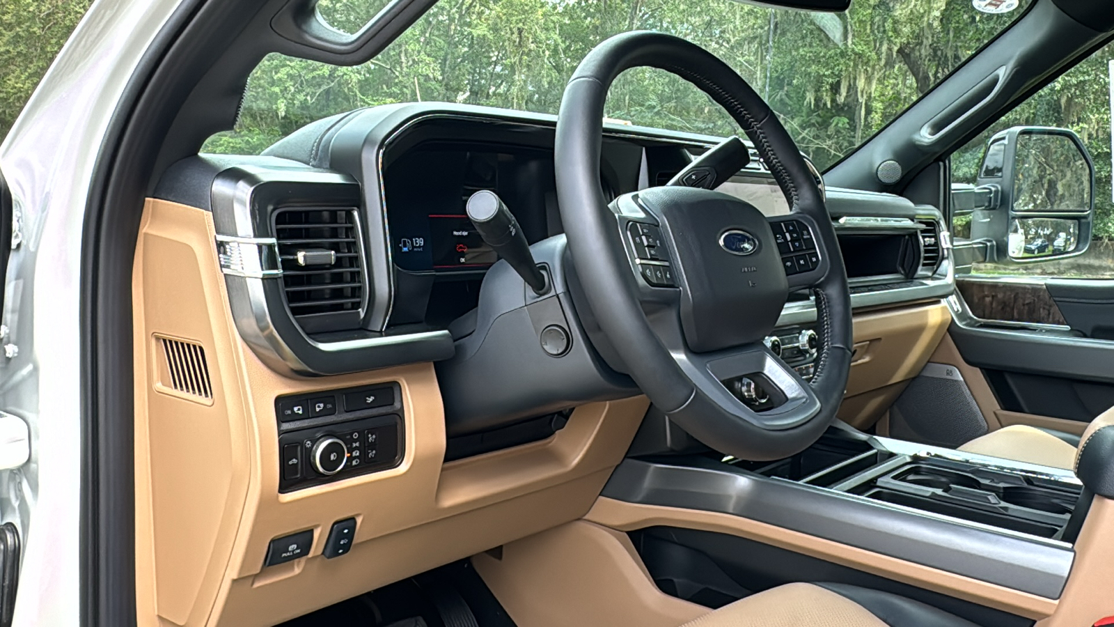 2024 Ford F-250SD Lariat 31