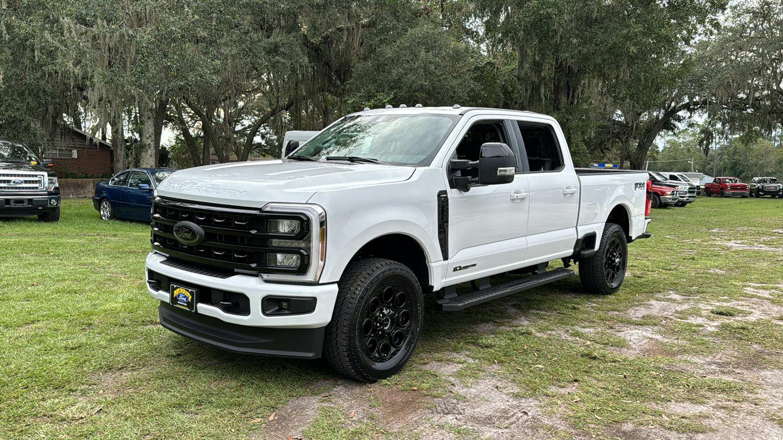 2024 Ford F-250SD Lariat 2