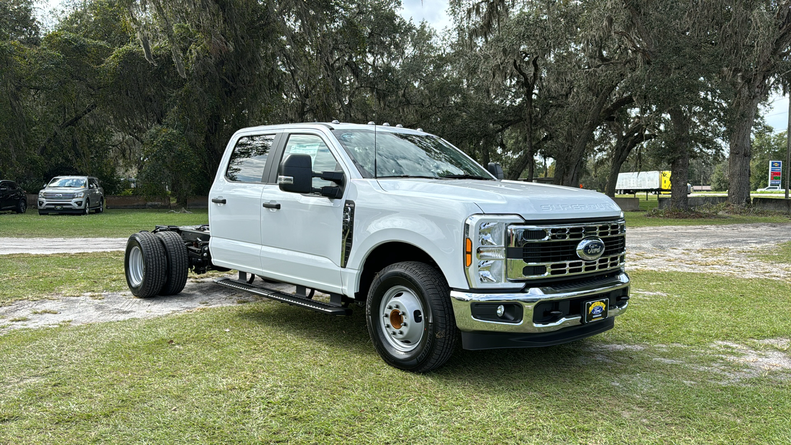 2024 Ford F-350SD XL 1