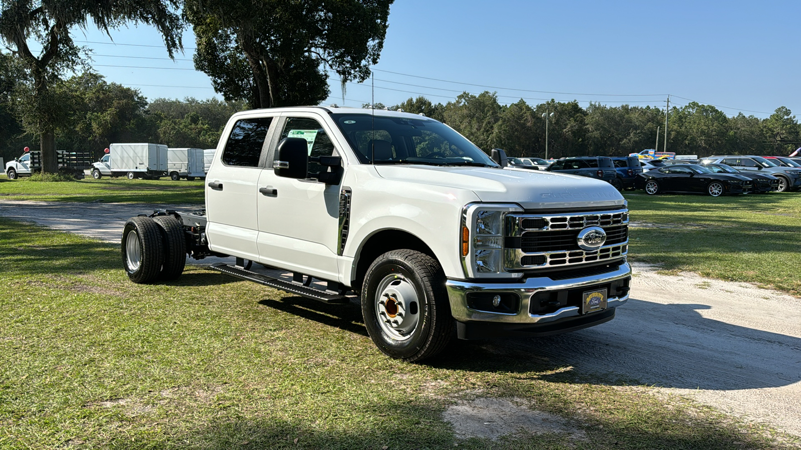 2024 Ford F-350 Super Duty  1