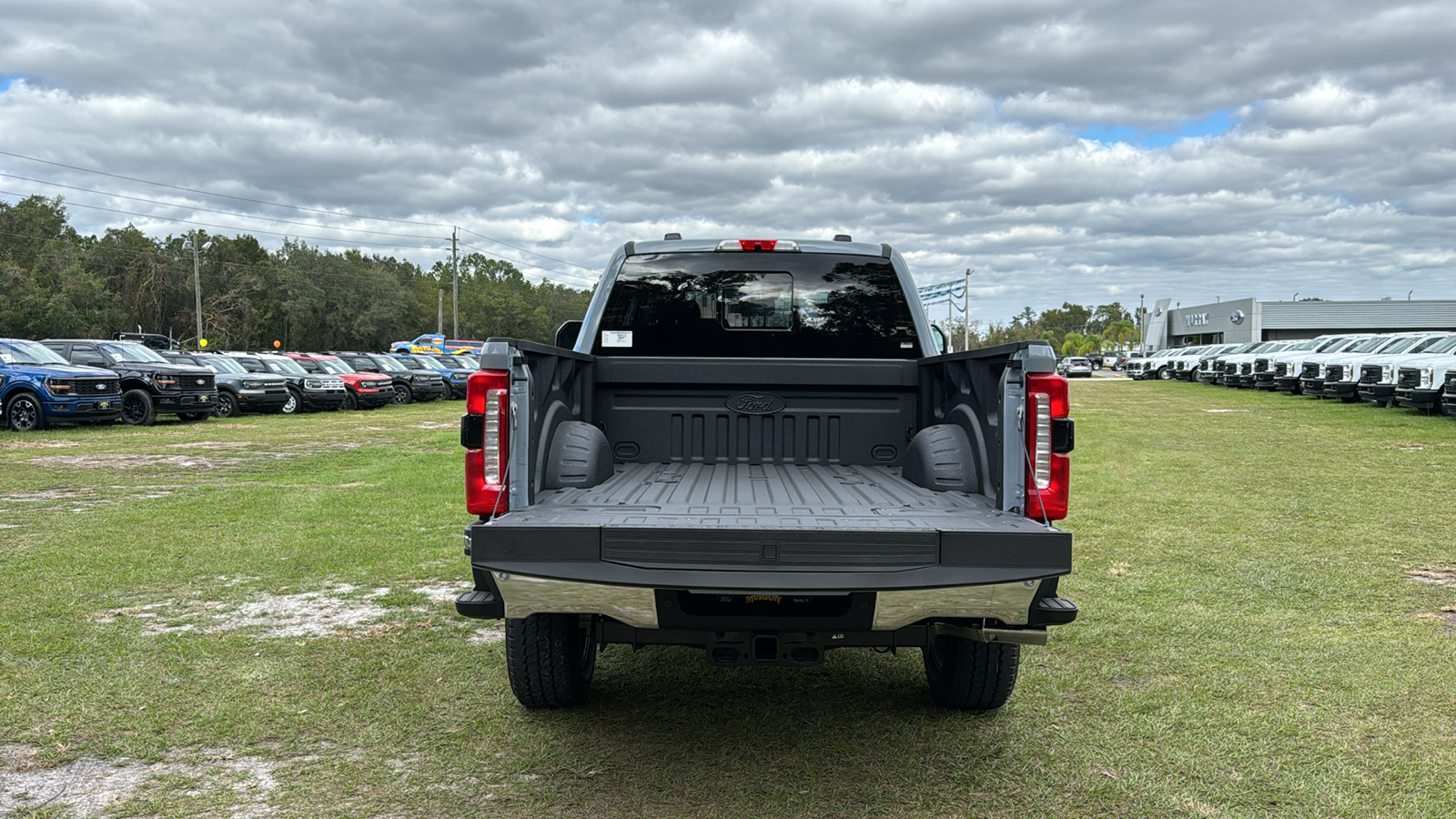 2024 Ford F-350SD Lariat 6